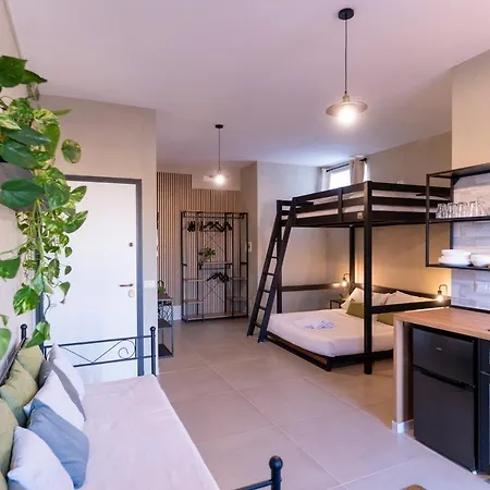 Tiny Daisy House Неаполь