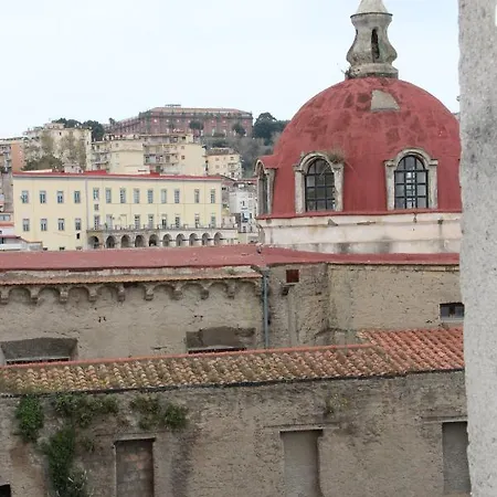 Tiny Daisy House * Napoli